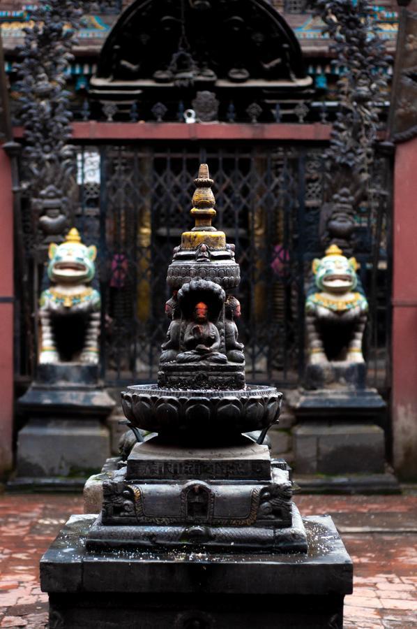 Heranya Yala Katmandú Exterior foto