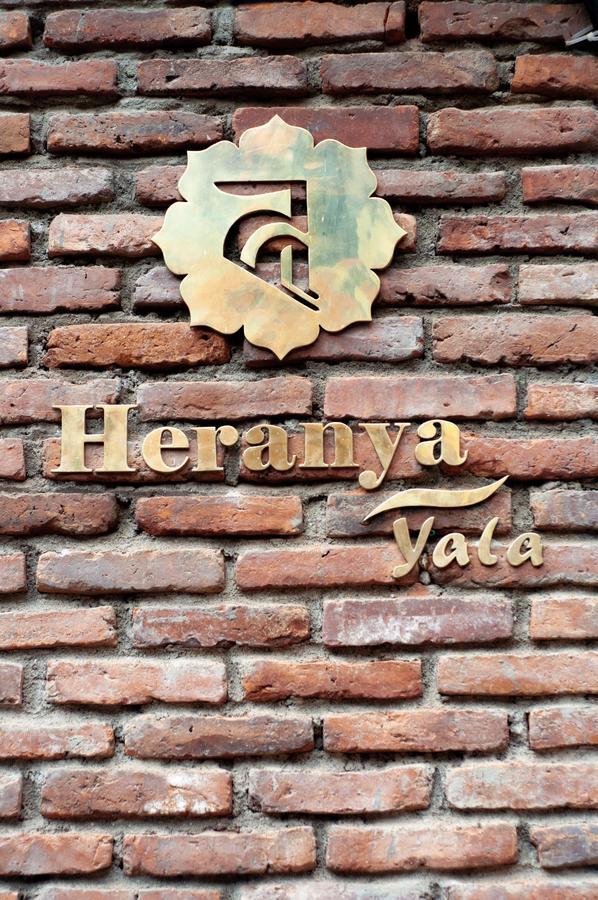 Heranya Yala Katmandú Exterior foto